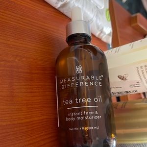 Measurable difference tea tree oil moisturizer